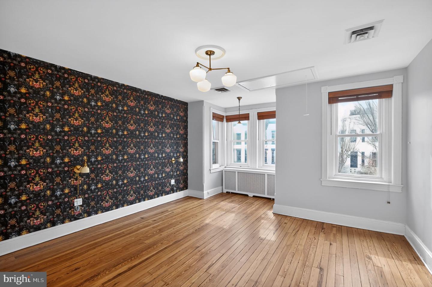 1220 CONSTITUTION AVE NE, WASHINGTON, District Of Columbia 20002, 3 Bedrooms Bedrooms, ,1 BathroomBathrooms,Residential,For sale,1220 CONSTITUTION AVE NE,DCDC2247286 MLS # DCDC2247286