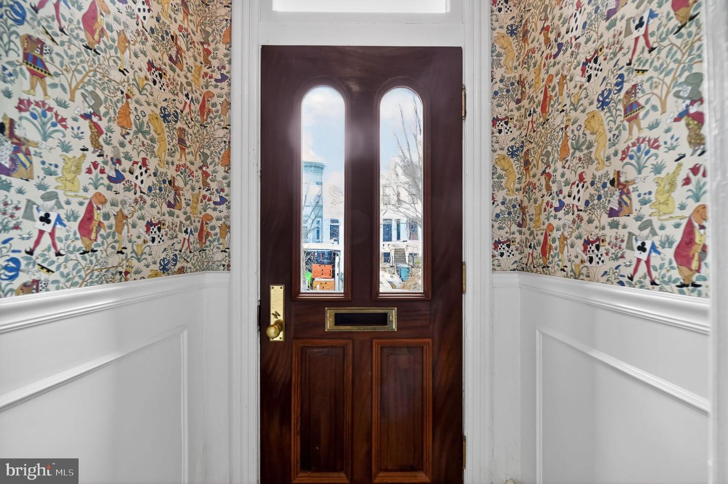 1220 CONSTITUTION AVE NE, WASHINGTON, District Of Columbia 20002, 3 Bedrooms Bedrooms, ,1 BathroomBathrooms,Residential,For sale,1220 CONSTITUTION AVE NE,DCDC2247286 MLS # DCDC2247286