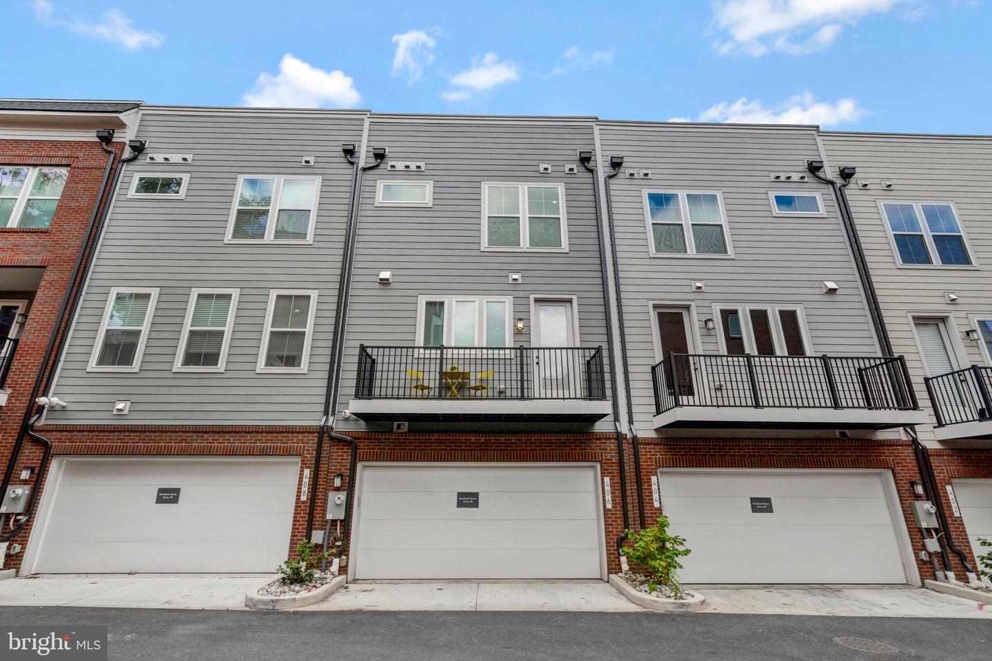 406 BROOKLAND GROVE DR NE, WASHINGTON, District Of Columbia 20017, 4 Bedrooms Bedrooms, ,3 BathroomsBathrooms,Residential,For sale,406 BROOKLAND GROVE DR NE,DCDC2247298 MLS # DCDC2247298 406 BROOKLAND GROVE DR NE, WASHINGTON, District Of Columbia 20017, 4 Bedrooms Bedrooms, ,3 BathroomsBathrooms,Residential,For sale,406 BROOKLAND GROVE DR NE,DCDC2247298 MLS # DCDC2247298