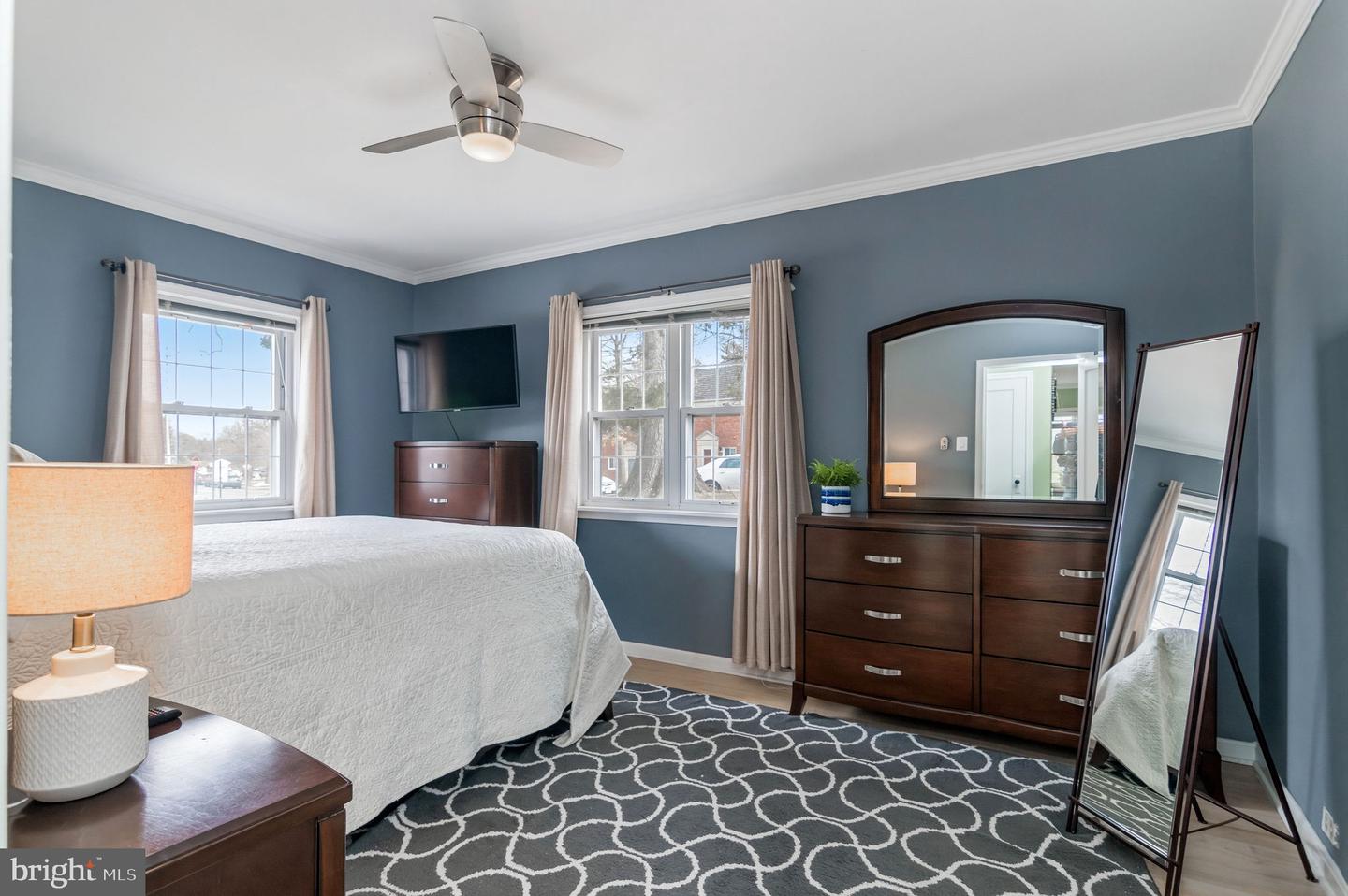 1415 MARTHA CUSTIS DR, ALEXANDRIA, Virginia 22302, 1 Bedroom Bedrooms, 6 Rooms Rooms,1 BathroomBathrooms,Residential,For sale,1415 MARTHA CUSTIS DR,VAAX2054418 MLS # VAAX2054418