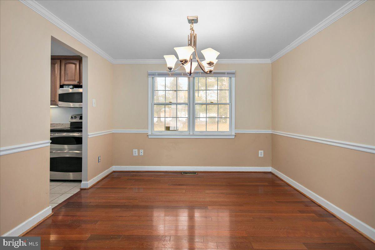 12814 PINECREST RD, HERNDON, Virginia 20171, 4 Bedrooms Bedrooms, ,2 BathroomsBathrooms,Residential,For sale,12814 PINECREST RD,VAFX2292356 MLS # VAFX2292356 12814 PINECREST RD, HERNDON, Virginia 20171, 4 Bedrooms Bedrooms, ,2 BathroomsBathrooms,Residential,For sale,12814 PINECREST RD,VAFX2292356 MLS # VAFX2292356