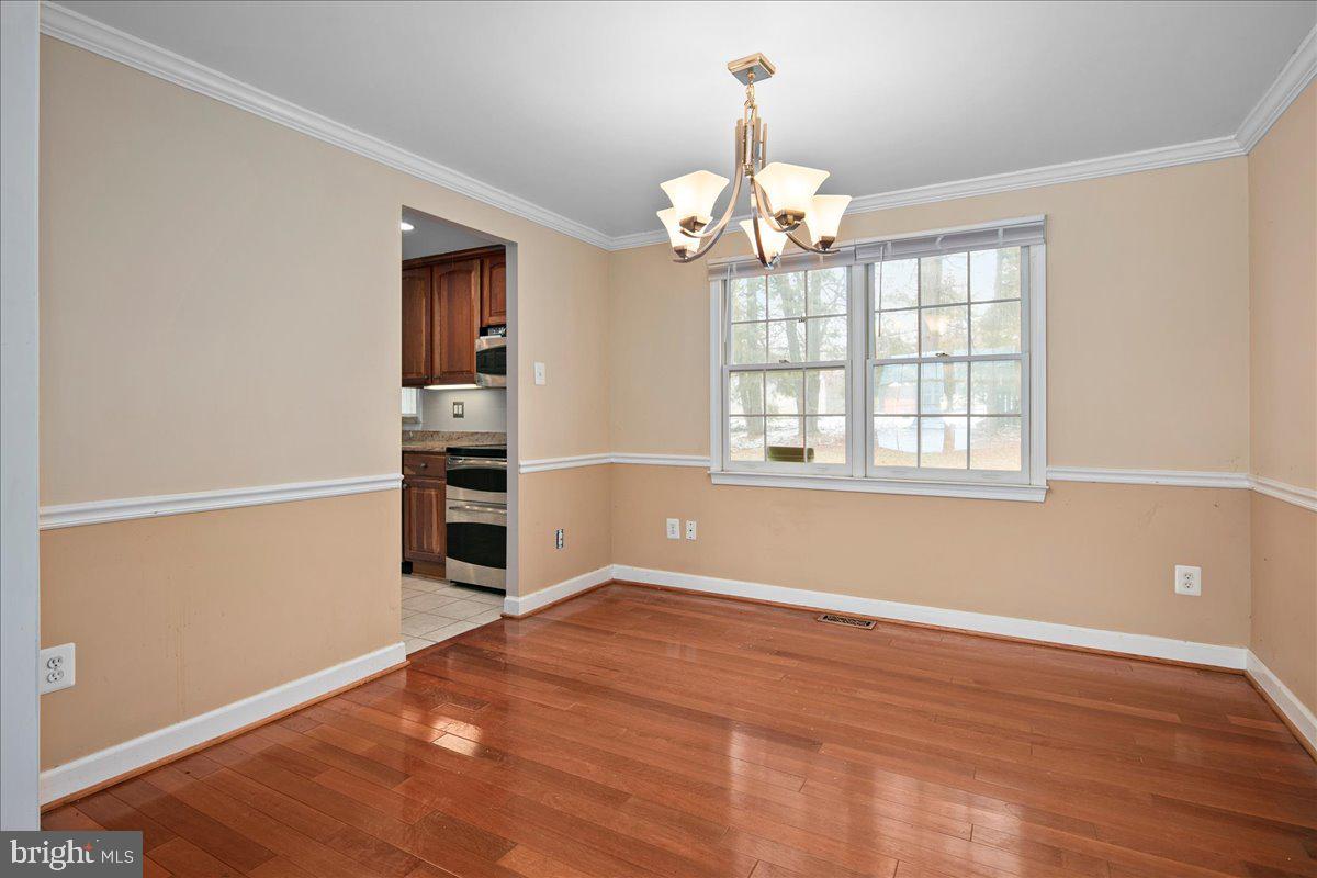 12814 PINECREST RD, HERNDON, Virginia 20171, 4 Bedrooms Bedrooms, ,2 BathroomsBathrooms,Residential,For sale,12814 PINECREST RD,VAFX2292356 MLS # VAFX2292356 12814 PINECREST RD, HERNDON, Virginia 20171, 4 Bedrooms Bedrooms, ,2 BathroomsBathrooms,Residential,For sale,12814 PINECREST RD,VAFX2292356 MLS # VAFX2292356