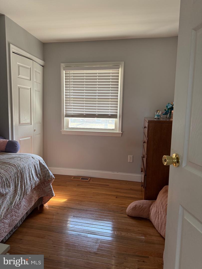 801 S HOGA ST, STERLING, Virginia 20164, 4 Bedrooms Bedrooms, ,2 BathroomsBathrooms,Residential,For sale,801 S HOGA ST,VALO2116524 MLS # VALO2116524 801 S HOGA ST, STERLING, Virginia 20164, 4 Bedrooms Bedrooms, ,2 BathroomsBathrooms,Residential,For sale,801 S HOGA ST,VALO2116524 MLS # VALO2116524