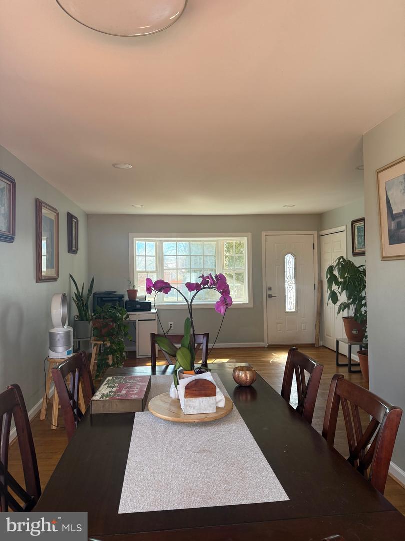 801 S HOGA ST, STERLING, Virginia 20164, 4 Bedrooms Bedrooms, ,2 BathroomsBathrooms,Residential,For sale,801 S HOGA ST,VALO2116524 MLS # VALO2116524 801 S HOGA ST, STERLING, Virginia 20164, 4 Bedrooms Bedrooms, ,2 BathroomsBathrooms,Residential,For sale,801 S HOGA ST,VALO2116524 MLS # VALO2116524