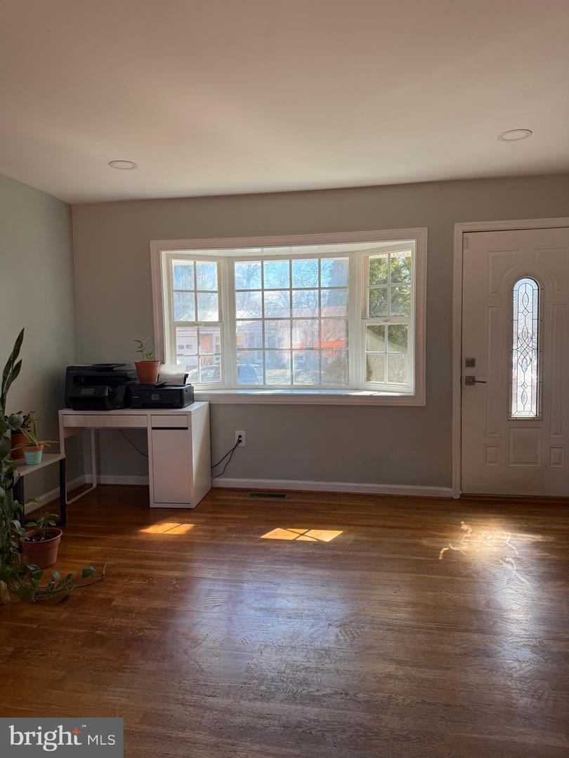 801 S HOGA ST, STERLING, Virginia 20164, 4 Bedrooms Bedrooms, ,2 BathroomsBathrooms,Residential,For sale,801 S HOGA ST,VALO2116524 MLS # VALO2116524 801 S HOGA ST, STERLING, Virginia 20164, 4 Bedrooms Bedrooms, ,2 BathroomsBathrooms,Residential,For sale,801 S HOGA ST,VALO2116524 MLS # VALO2116524