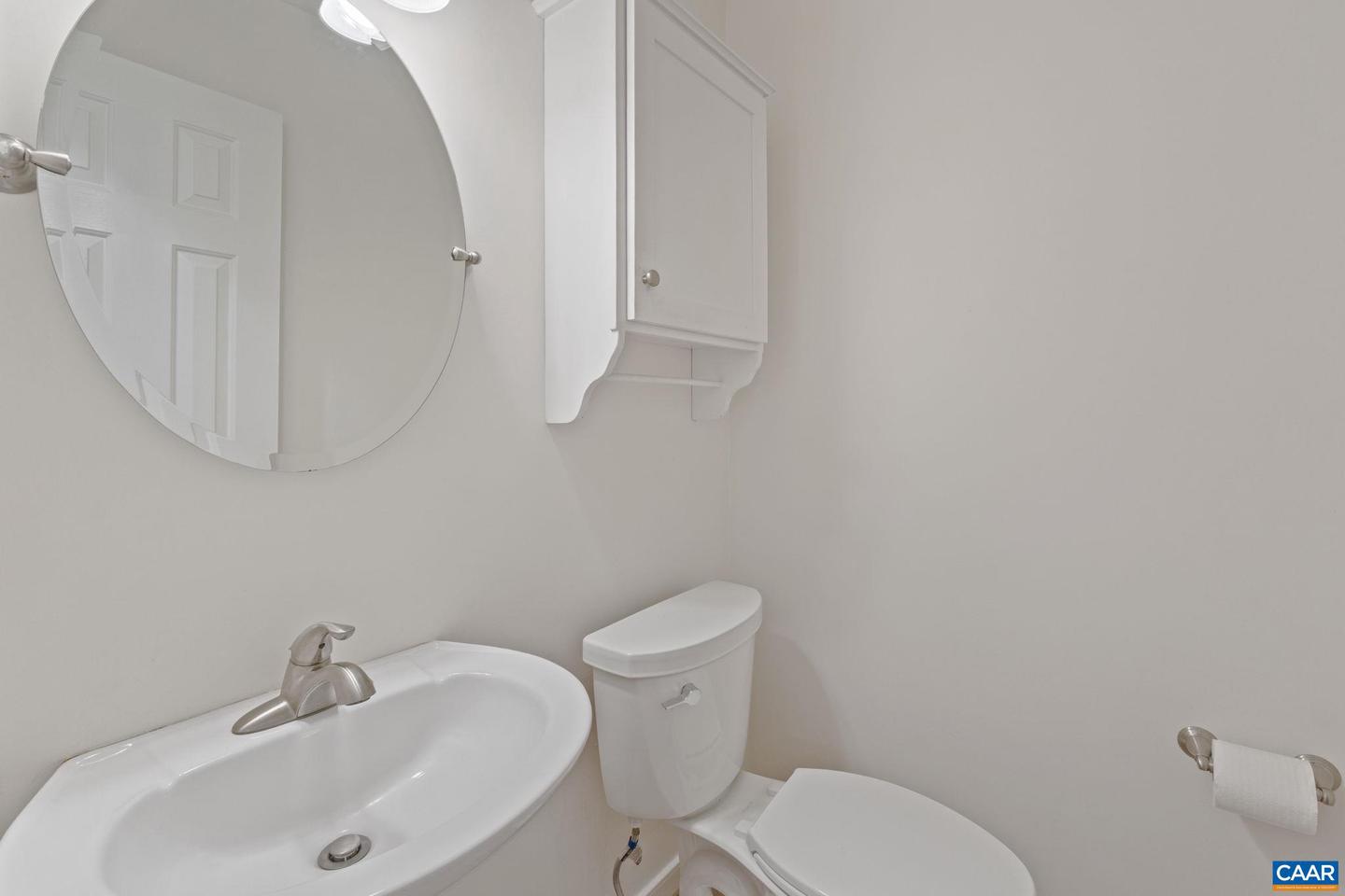 2752 HYDRAULIC RD, CHARLOTTESVILLE, Virginia 22901, 3 Bedrooms Bedrooms, ,2 BathroomsBathrooms,Residential,For sale,2752 HYDRAULIC RD,673582 MLS # 673582 2752 HYDRAULIC RD, CHARLOTTESVILLE, Virginia 22901, 3 Bedrooms Bedrooms, ,2 BathroomsBathrooms,Residential,For sale,2752 HYDRAULIC RD,673582 MLS # 673582