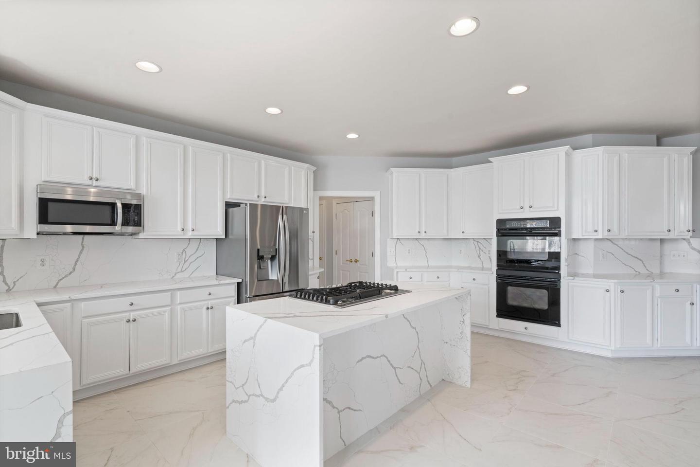 43915 KITTIWAKE DR, LEESBURG, Virginia 20176, 6 Bedrooms Bedrooms, 22 Rooms Rooms,4 BathroomsBathrooms,Residential,For sale,43915 KITTIWAKE DR,VALO2116536 MLS # VALO2116536 43915 KITTIWAKE DR, LEESBURG, Virginia 20176, 6 Bedrooms Bedrooms, 22 Rooms Rooms,4 BathroomsBathrooms,Residential,For sale,43915 KITTIWAKE DR,VALO2116536 MLS # VALO2116536