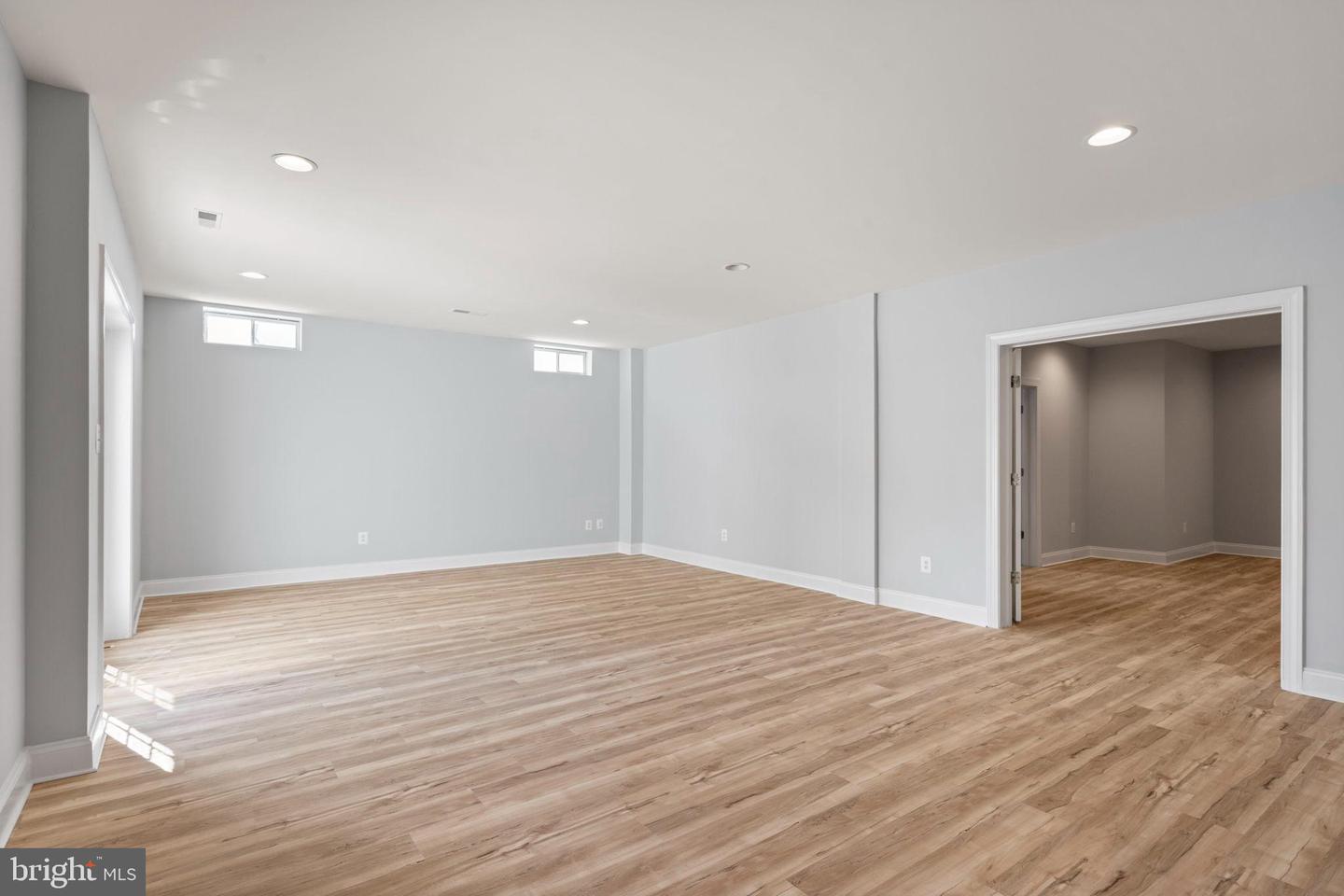 43915 KITTIWAKE DR, LEESBURG, Virginia 20176, 6 Bedrooms Bedrooms, 22 Rooms Rooms,4 BathroomsBathrooms,Residential,For sale,43915 KITTIWAKE DR,VALO2116536 MLS # VALO2116536 43915 KITTIWAKE DR, LEESBURG, Virginia 20176, 6 Bedrooms Bedrooms, 22 Rooms Rooms,4 BathroomsBathrooms,Residential,For sale,43915 KITTIWAKE DR,VALO2116536 MLS # VALO2116536