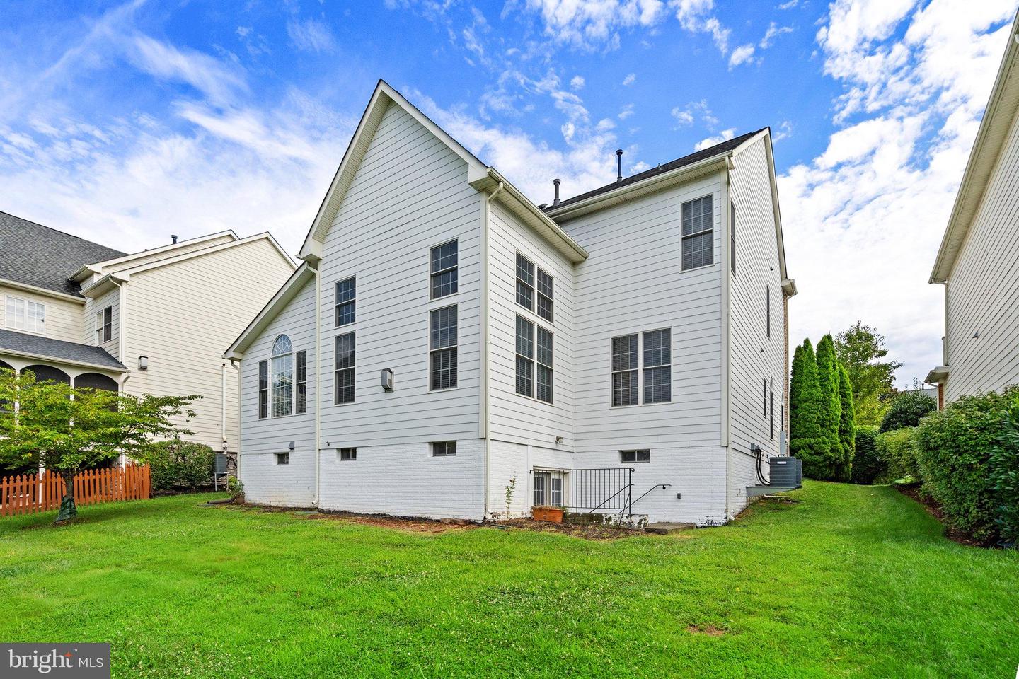 43915 KITTIWAKE DR, LEESBURG, Virginia 20176, 6 Bedrooms Bedrooms, 22 Rooms Rooms,4 BathroomsBathrooms,Residential,For sale,43915 KITTIWAKE DR,VALO2116536 MLS # VALO2116536 43915 KITTIWAKE DR, LEESBURG, Virginia 20176, 6 Bedrooms Bedrooms, 22 Rooms Rooms,4 BathroomsBathrooms,Residential,For sale,43915 KITTIWAKE DR,VALO2116536 MLS # VALO2116536