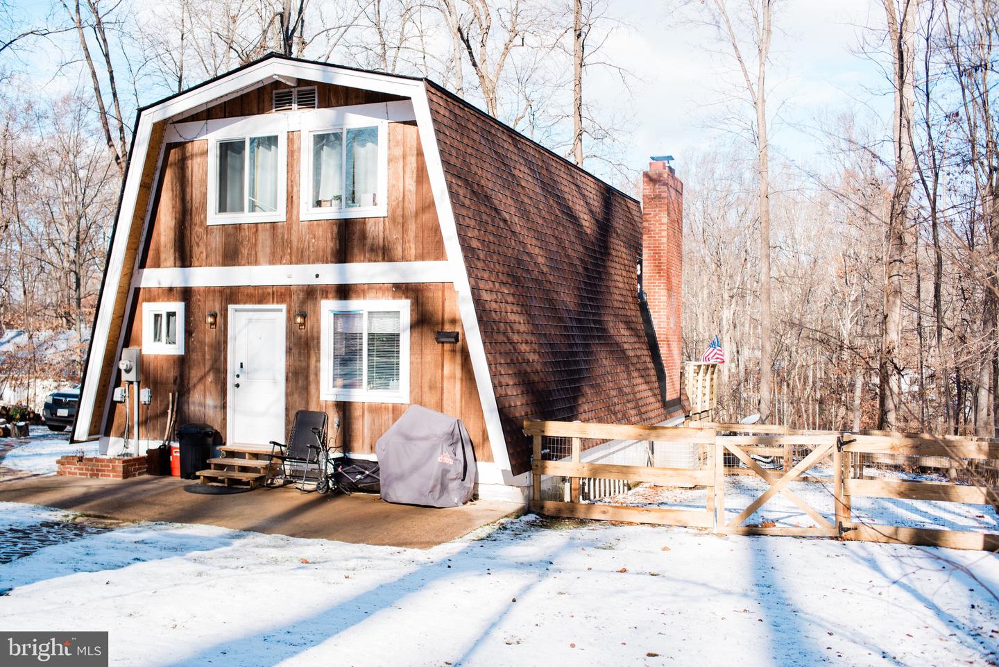 1659 S LAKESHORE DR, LOUISA, Virginia 23093, 3 Bedrooms Bedrooms, ,2 BathroomsBathrooms,Residential,For sale,1659 S LAKESHORE DR,VALA2009328 MLS # VALA2009328