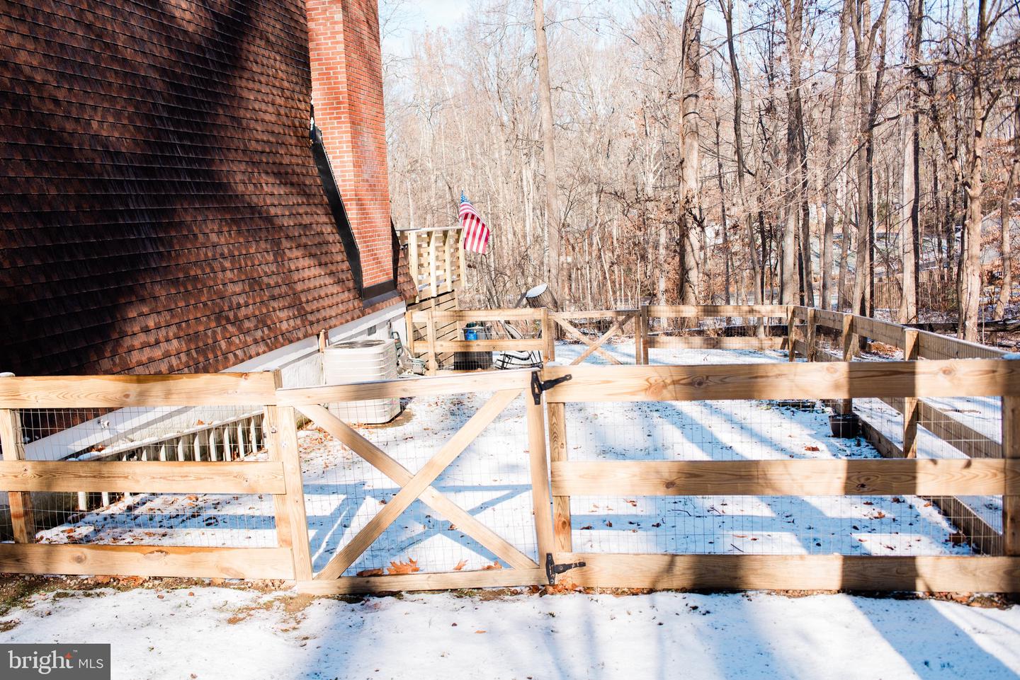 1659 S LAKESHORE DR, LOUISA, Virginia 23093, 3 Bedrooms Bedrooms, ,2 BathroomsBathrooms,Residential,For sale,1659 S LAKESHORE DR,VALA2009328 MLS # VALA2009328