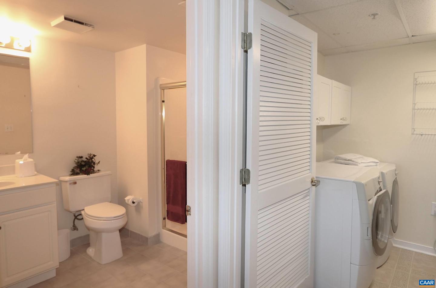 500 CRESTWOOD DR #2306, CHARLOTTESVILLE, Virginia 22903, 2 Bedrooms Bedrooms, ,2 BathroomsBathrooms,Residential,For sale,500 CRESTWOOD DR #2306,673590 MLS # 673590