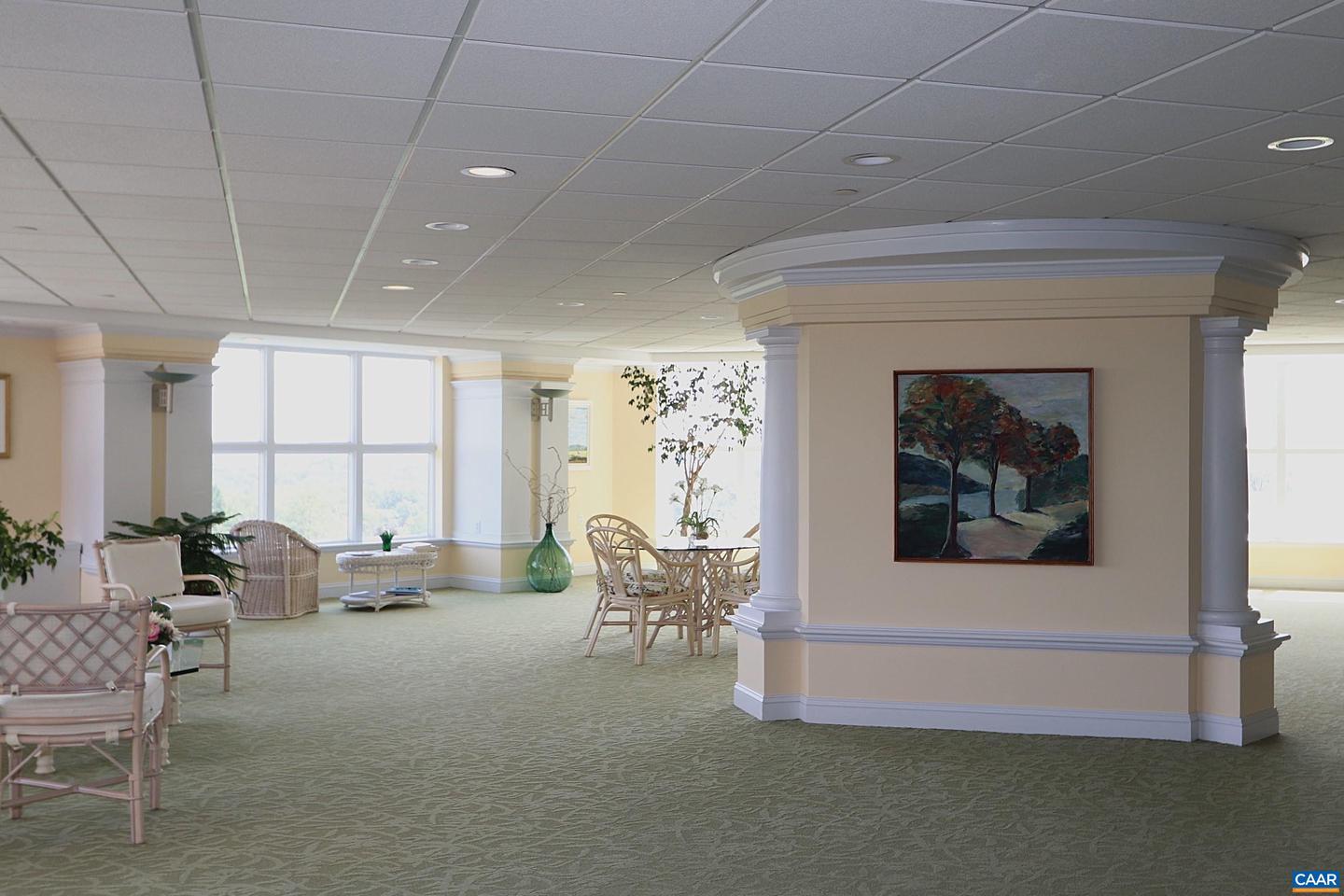 500 CRESTWOOD DR #2306, CHARLOTTESVILLE, Virginia 22903, 2 Bedrooms Bedrooms, ,2 BathroomsBathrooms,Residential,For sale,500 CRESTWOOD DR #2306,673590 MLS # 673590