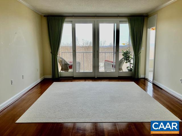 500 CRESTWOOD DR #2306, CHARLOTTESVILLE, Virginia 22903, 2 Bedrooms Bedrooms, ,2 BathroomsBathrooms,Residential,For sale,500 CRESTWOOD DR #2306,673590 MLS # 673590
