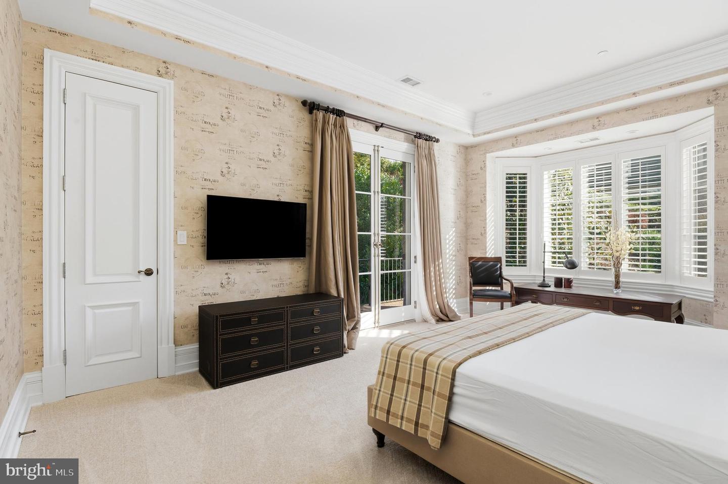 4869 GLENBROOK RD NW, WASHINGTON, District Of Columbia 20016, 7 Bedrooms Bedrooms, ,7 BathroomsBathrooms,Residential,For sale,4869 GLENBROOK RD NW,DCDC2247448 MLS # DCDC2247448 4869 GLENBROOK RD NW, WASHINGTON, District Of Columbia 20016, 7 Bedrooms Bedrooms, ,7 BathroomsBathrooms,Residential,For sale,4869 GLENBROOK RD NW,DCDC2247448 MLS # DCDC2247448