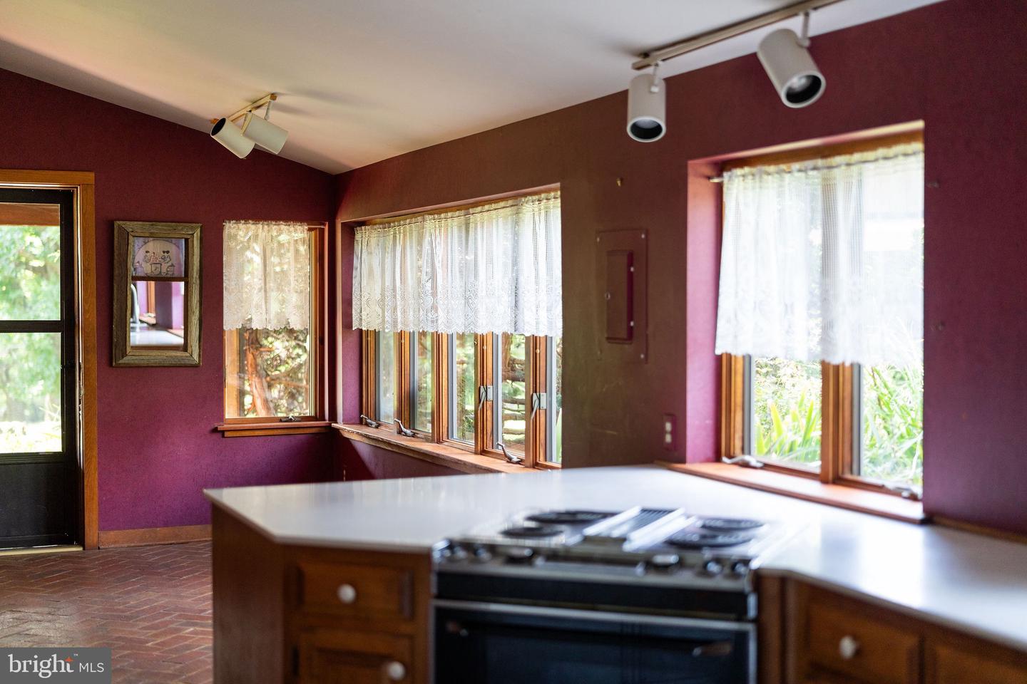 18 PROVIDENCE LN, WAYNESBORO, Virginia 22980, 3 Bedrooms Bedrooms, ,1 BathroomBathrooms,Residential,For sale,18 PROVIDENCE LN,VAAG2002748 MLS # VAAG2002748