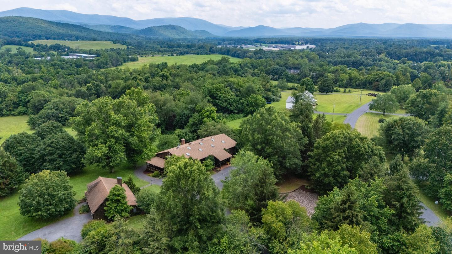 18 PROVIDENCE LN, WAYNESBORO, Virginia 22980, 3 Bedrooms Bedrooms, ,1 BathroomBathrooms,Residential,For sale,18 PROVIDENCE LN,VAAG2002748 MLS # VAAG2002748