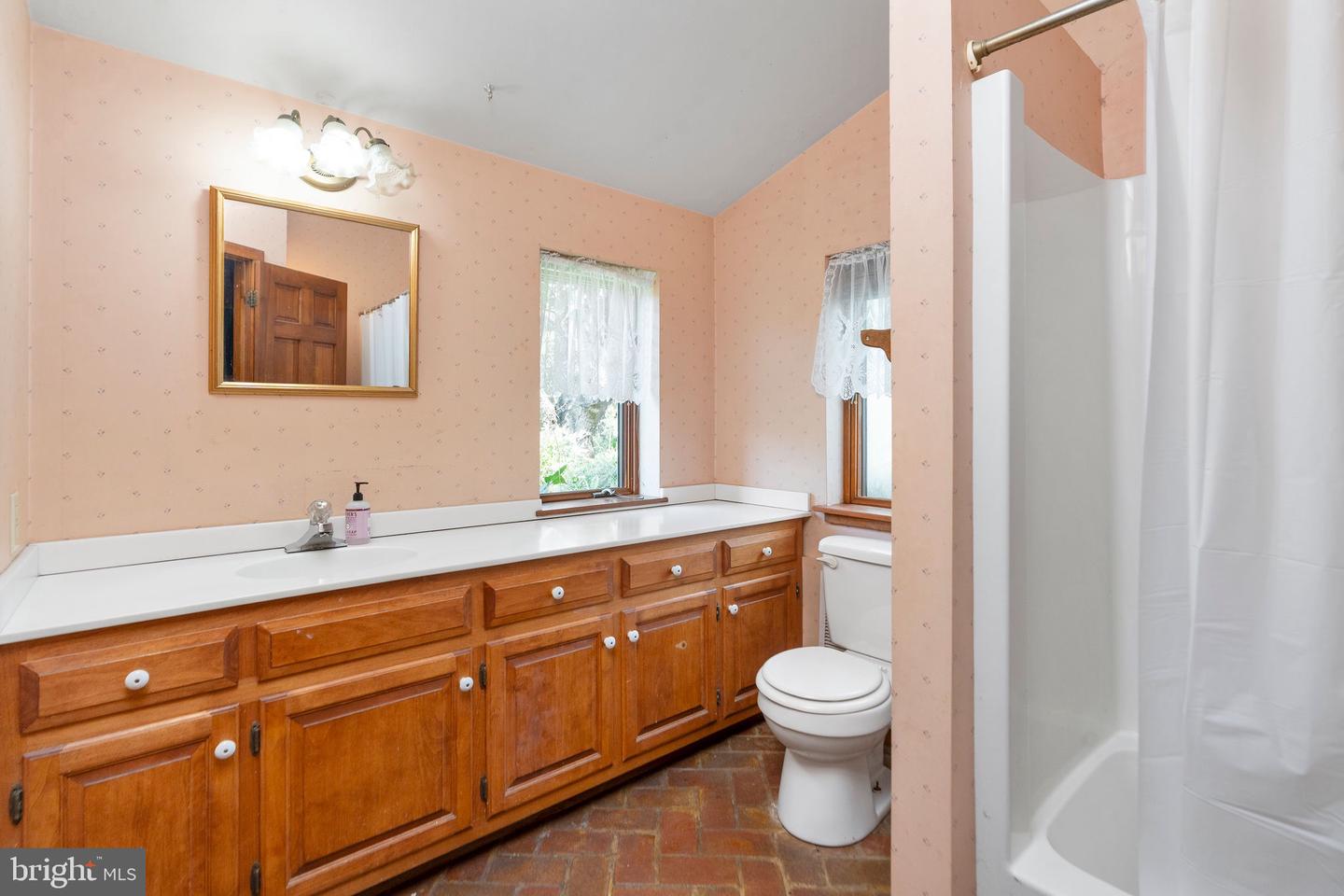 18 PROVIDENCE LN, WAYNESBORO, Virginia 22980, 3 Bedrooms Bedrooms, ,1 BathroomBathrooms,Residential,For sale,18 PROVIDENCE LN,VAAG2002748 MLS # VAAG2002748