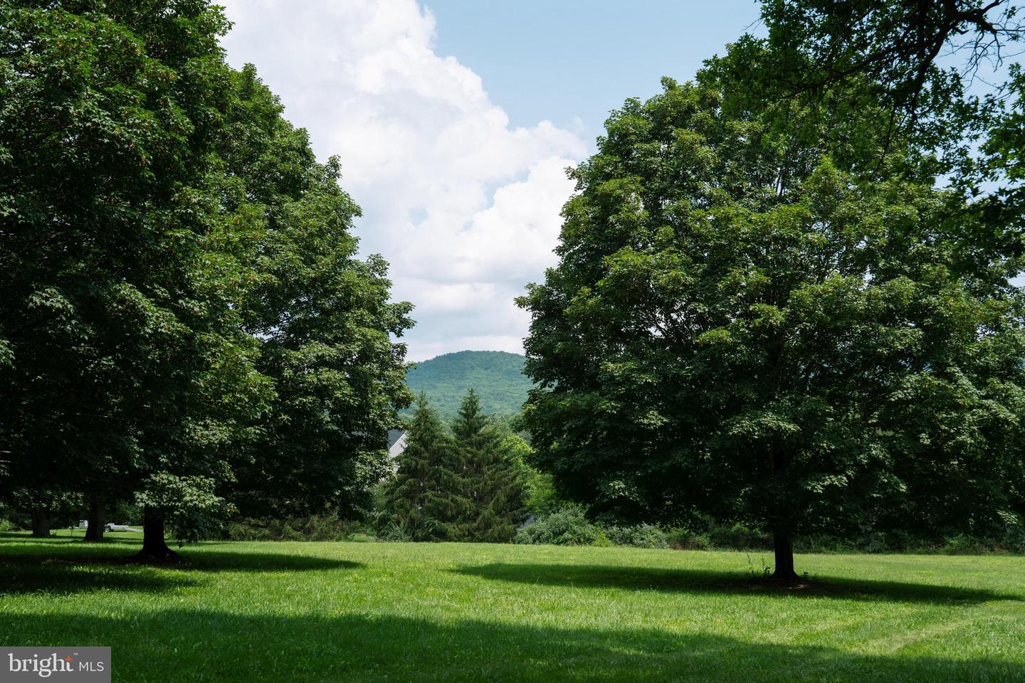 18 PROVIDENCE LN, WAYNESBORO, Virginia 22980, 3 Bedrooms Bedrooms, ,1 BathroomBathrooms,Residential,For sale,18 PROVIDENCE LN,VAAG2002748 MLS # VAAG2002748