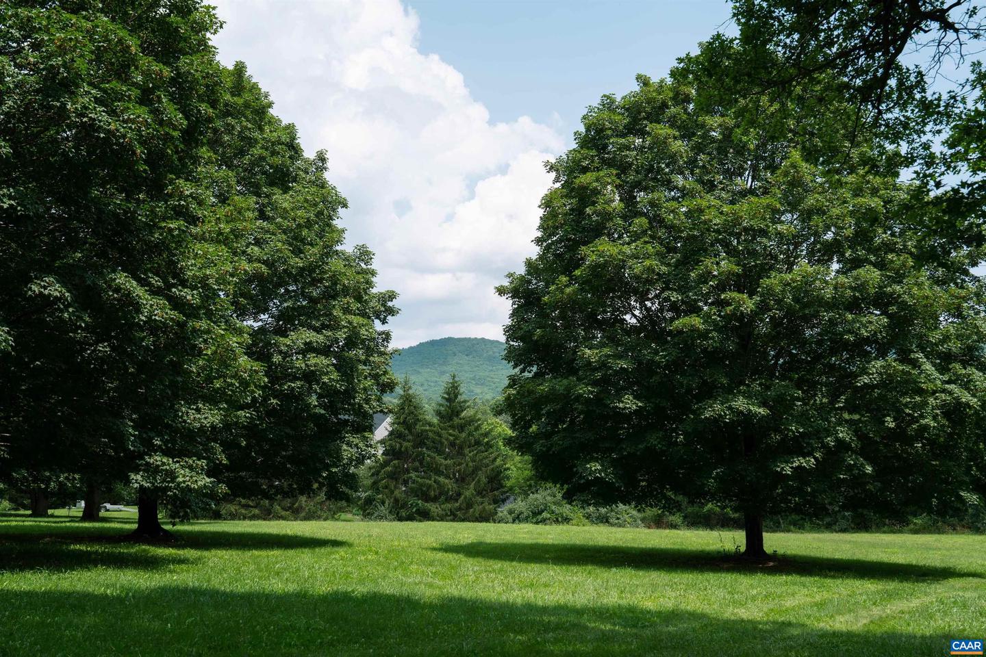 18 PROVIDENCE LN, WAYNESBORO, Virginia 22980, 3 Bedrooms Bedrooms, ,4 BathroomsBathrooms,Residential,For sale,18 PROVIDENCE LN,673592 MLS # 673592