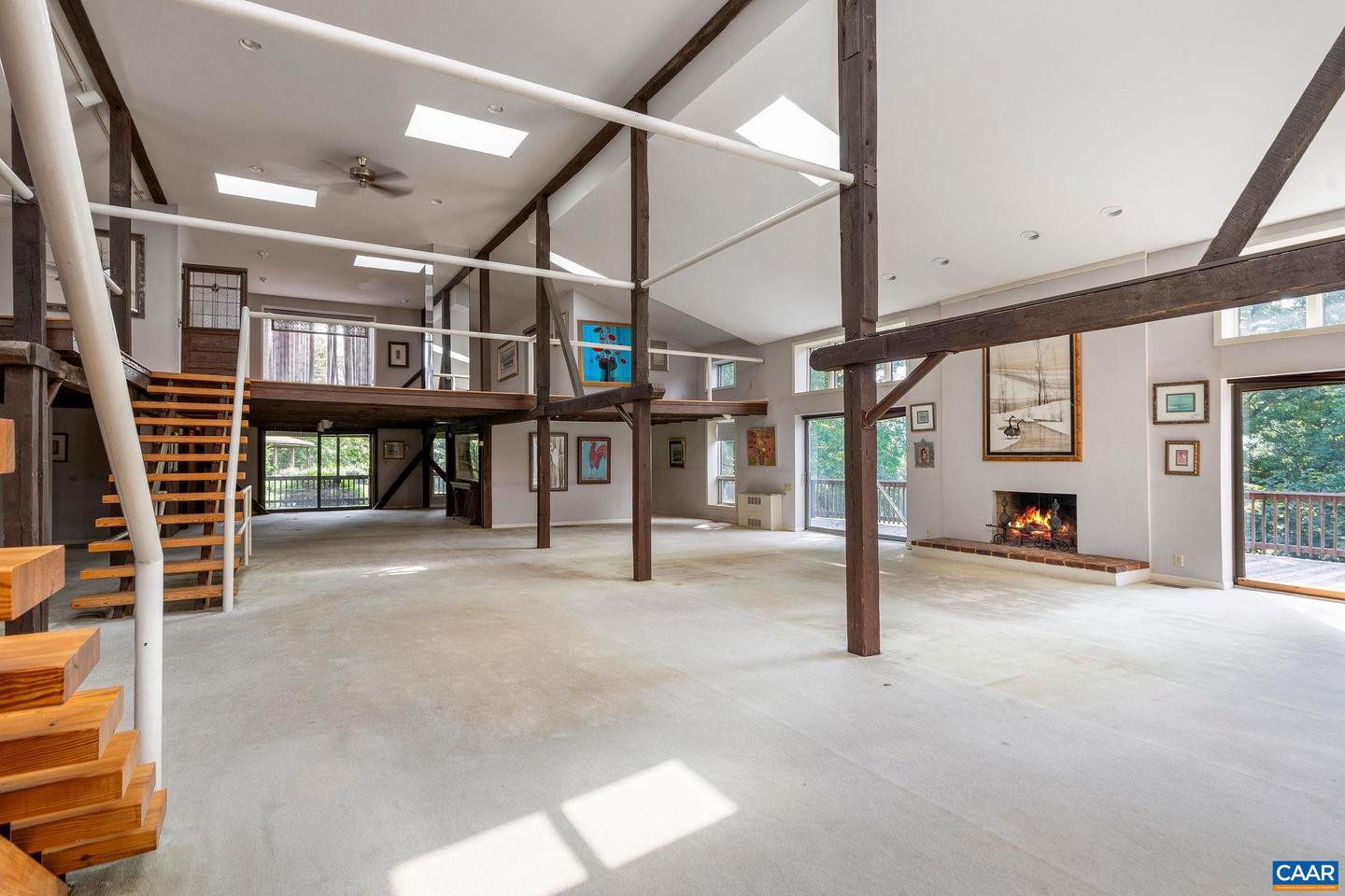 18 PROVIDENCE LN, WAYNESBORO, Virginia 22980, 3 Bedrooms Bedrooms, ,4 BathroomsBathrooms,Residential,For sale,18 PROVIDENCE LN,673592 MLS # 673592