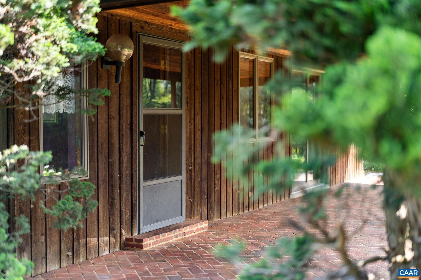 18 PROVIDENCE LN, WAYNESBORO, Virginia 22980, 3 Bedrooms Bedrooms, ,4 BathroomsBathrooms,Residential,For sale,18 PROVIDENCE LN,673592 MLS # 673592