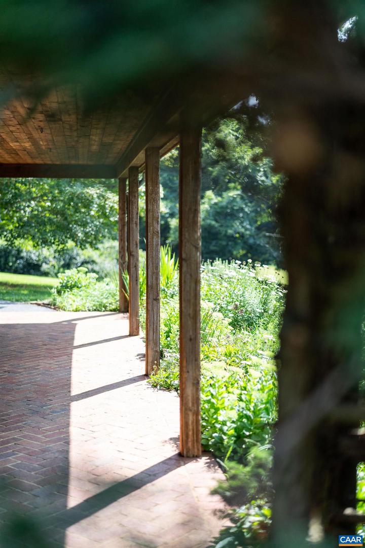 18 PROVIDENCE LN, WAYNESBORO, Virginia 22980, 3 Bedrooms Bedrooms, ,4 BathroomsBathrooms,Residential,For sale,18 PROVIDENCE LN,673592 MLS # 673592