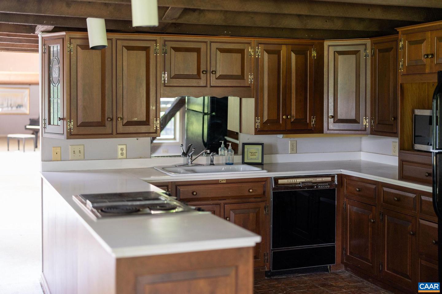 18 PROVIDENCE LN, WAYNESBORO, Virginia 22980, 3 Bedrooms Bedrooms, ,4 BathroomsBathrooms,Residential,For sale,18 PROVIDENCE LN,673592 MLS # 673592