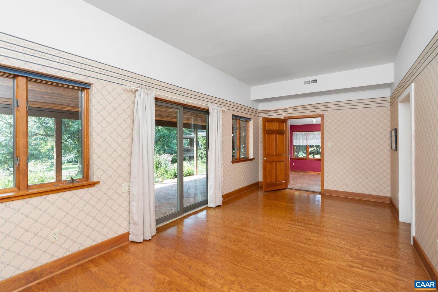 18 PROVIDENCE LN, WAYNESBORO, Virginia 22980, 3 Bedrooms Bedrooms, ,4 BathroomsBathrooms,Residential,For sale,18 PROVIDENCE LN,673592 MLS # 673592