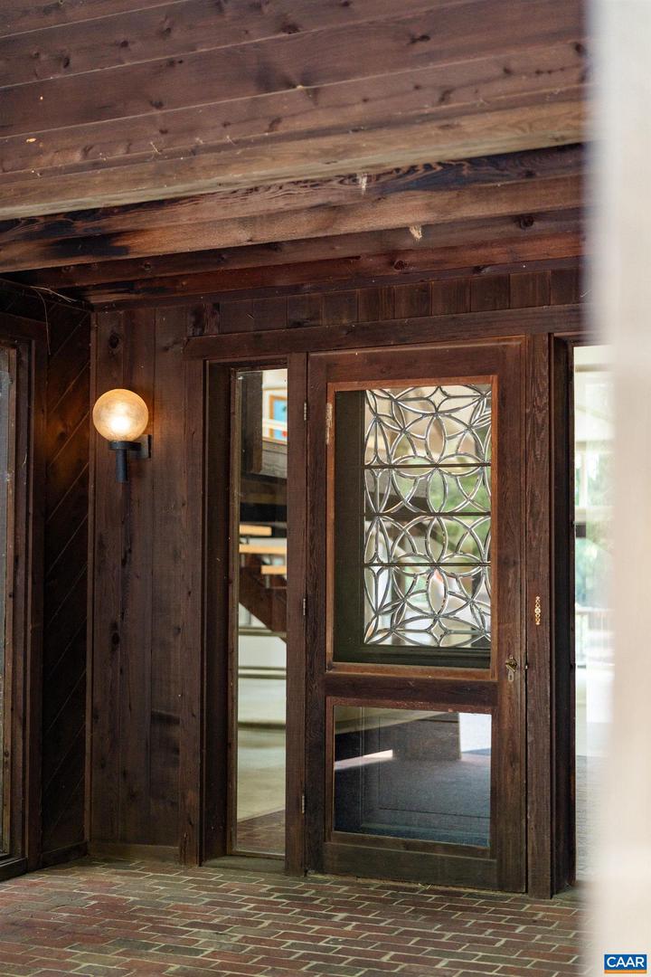 18 PROVIDENCE LN, WAYNESBORO, Virginia 22980, 3 Bedrooms Bedrooms, ,4 BathroomsBathrooms,Residential,For sale,18 PROVIDENCE LN,673592 MLS # 673592