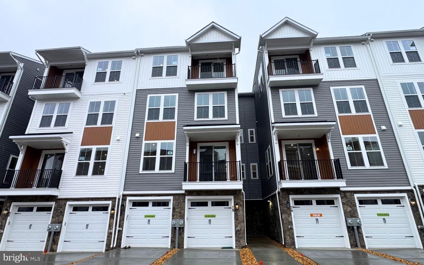 78 VALERIAN LOOP #1, STAFFORD, Virginia 22554, 3 Bedrooms Bedrooms, ,2 BathroomsBathrooms,Residential,For sale,78 VALERIAN LOOP #1,VAST2046400 MLS # VAST2046400