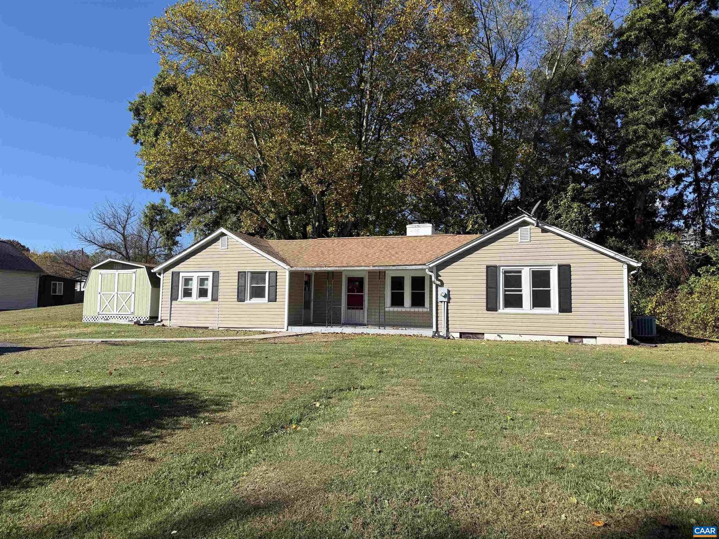 35 STANLEY ST, STAUNTON, Virginia 24401, 3 Bedrooms Bedrooms, ,1 BathroomBathrooms,Residential,For sale,35 STANLEY ST,670271 MLS # 670271