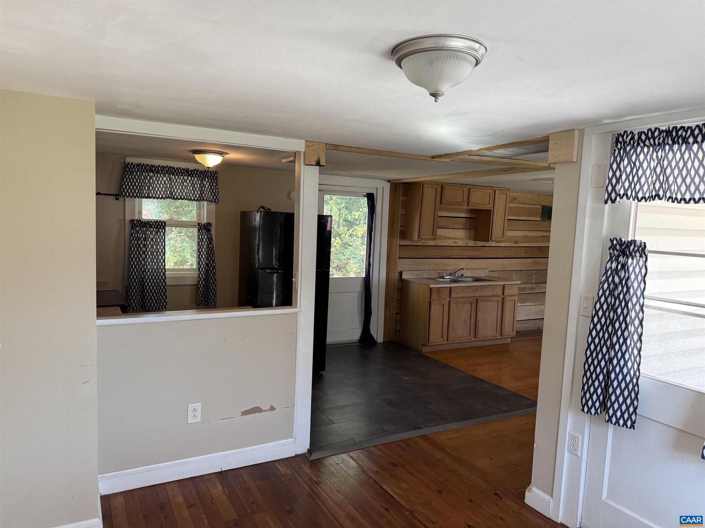 35 STANLEY ST, STAUNTON, Virginia 24401, 3 Bedrooms Bedrooms, ,1 BathroomBathrooms,Residential,For sale,35 STANLEY ST,670271 MLS # 670271