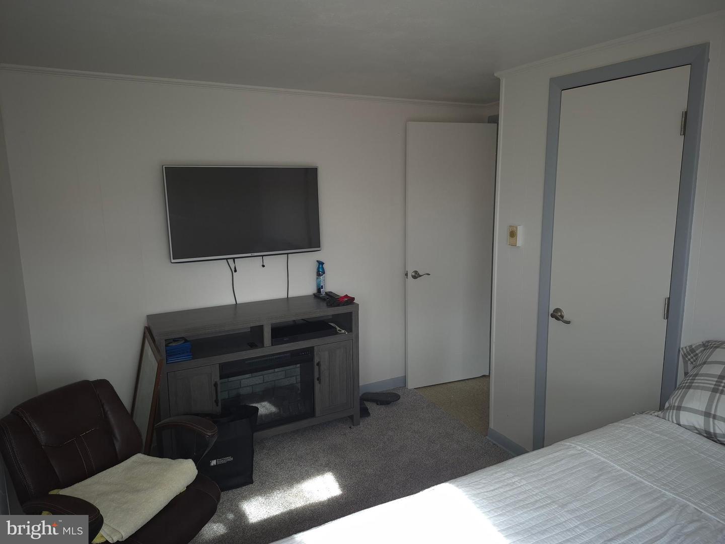 196 HODGES LN, WINCHESTER, Virginia 22603, ,Land,For sale,196 HODGES LN,VAFV2039240 MLS # VAFV2039240 196 HODGES LN, WINCHESTER, Virginia 22603, ,Land,For sale,196 HODGES LN,VAFV2039240 MLS # VAFV2039240