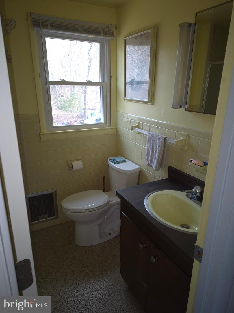 196 HODGES LN, WINCHESTER, Virginia 22603, ,Land,For sale,196 HODGES LN,VAFV2039240 MLS # VAFV2039240 196 HODGES LN, WINCHESTER, Virginia 22603, ,Land,For sale,196 HODGES LN,VAFV2039240 MLS # VAFV2039240