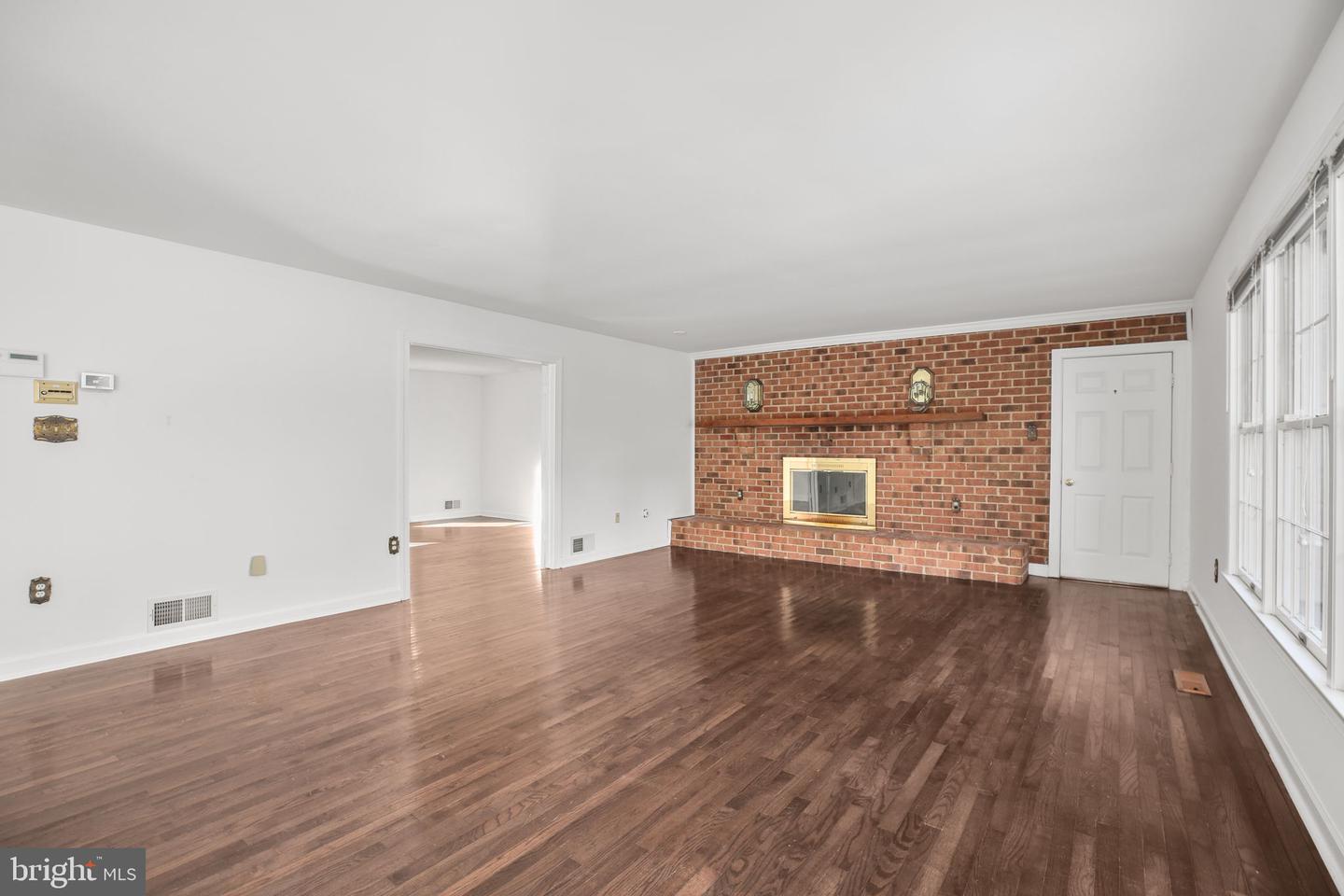 13469 FOWKE LN, WOODBRIDGE, Virginia 22192, 4 Bedrooms Bedrooms, ,3 BathroomsBathrooms,Residential,For sale,13469 FOWKE LN,VAPW2107214 MLS # VAPW2107214