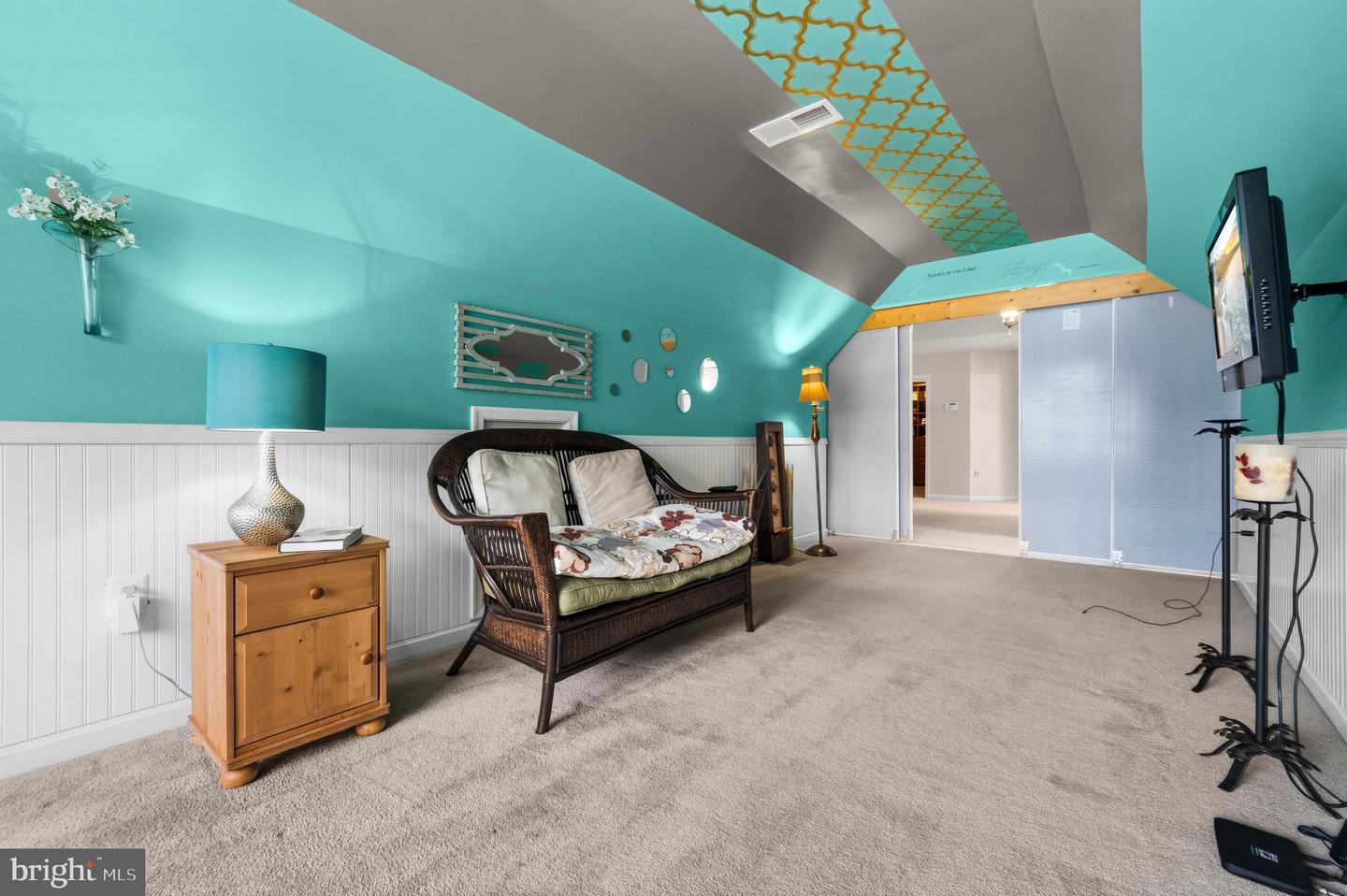 10416 ROLLING RIDGE DR, SPOTSYLVANIA, Virginia 22553, 6 Bedrooms Bedrooms, ,5 BathroomsBathrooms,Residential,For sale,10416 ROLLING RIDGE DR,VASP2038380 MLS # VASP2038380