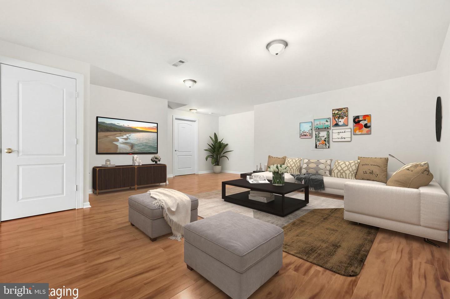 10416 ROLLING RIDGE DR, SPOTSYLVANIA, Virginia 22553, 6 Bedrooms Bedrooms, ,5 BathroomsBathrooms,Residential,For sale,10416 ROLLING RIDGE DR,VASP2038380 MLS # VASP2038380