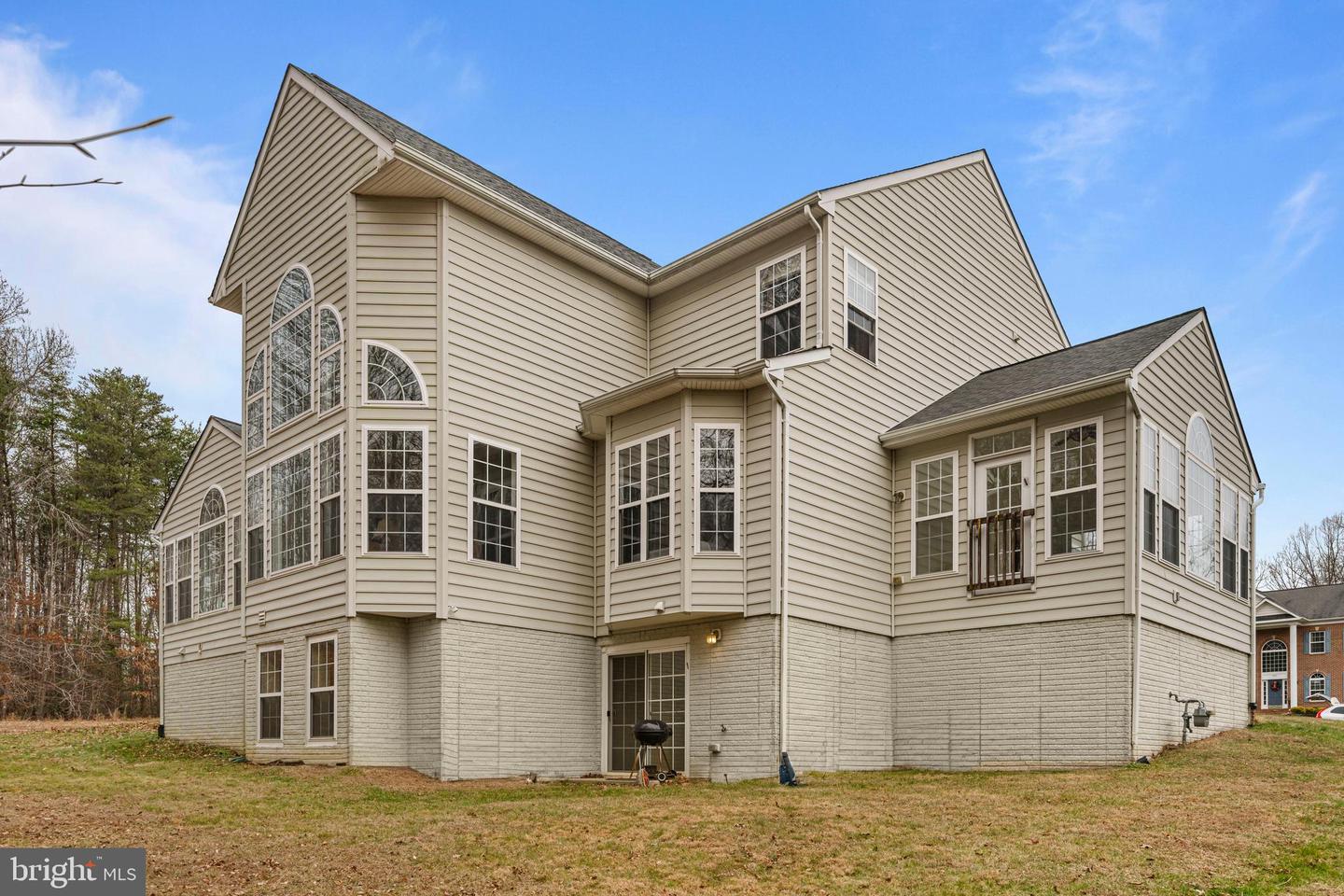 10416 ROLLING RIDGE DR, SPOTSYLVANIA, Virginia 22553, 6 Bedrooms Bedrooms, ,5 BathroomsBathrooms,Residential,For sale,10416 ROLLING RIDGE DR,VASP2038380 MLS # VASP2038380