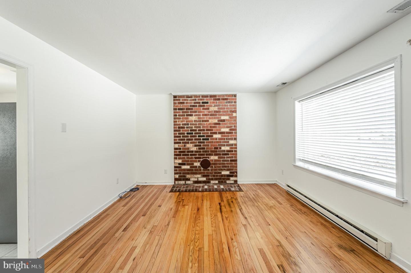 8500 SEDGEMOOR DR, HENRICO, Virginia 23228, 3 Bedrooms Bedrooms, ,1 BathroomBathrooms,Residential,For sale,8500 SEDGEMOOR DR,VAHN2001148 MLS # VAHN2001148 8500 SEDGEMOOR DR, HENRICO, Virginia 23228, 3 Bedrooms Bedrooms, ,1 BathroomBathrooms,Residential,For sale,8500 SEDGEMOOR DR,VAHN2001148 MLS # VAHN2001148