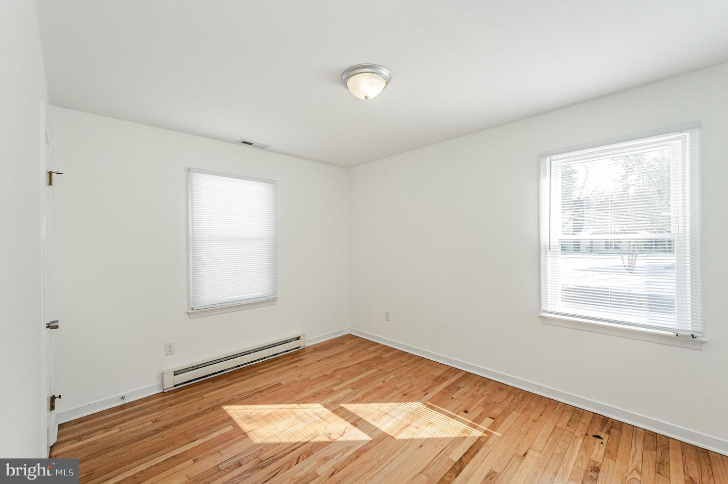 8500 SEDGEMOOR DR, HENRICO, Virginia 23228, 3 Bedrooms Bedrooms, ,1 BathroomBathrooms,Residential,For sale,8500 SEDGEMOOR DR,VAHN2001148 MLS # VAHN2001148 8500 SEDGEMOOR DR, HENRICO, Virginia 23228, 3 Bedrooms Bedrooms, ,1 BathroomBathrooms,Residential,For sale,8500 SEDGEMOOR DR,VAHN2001148 MLS # VAHN2001148