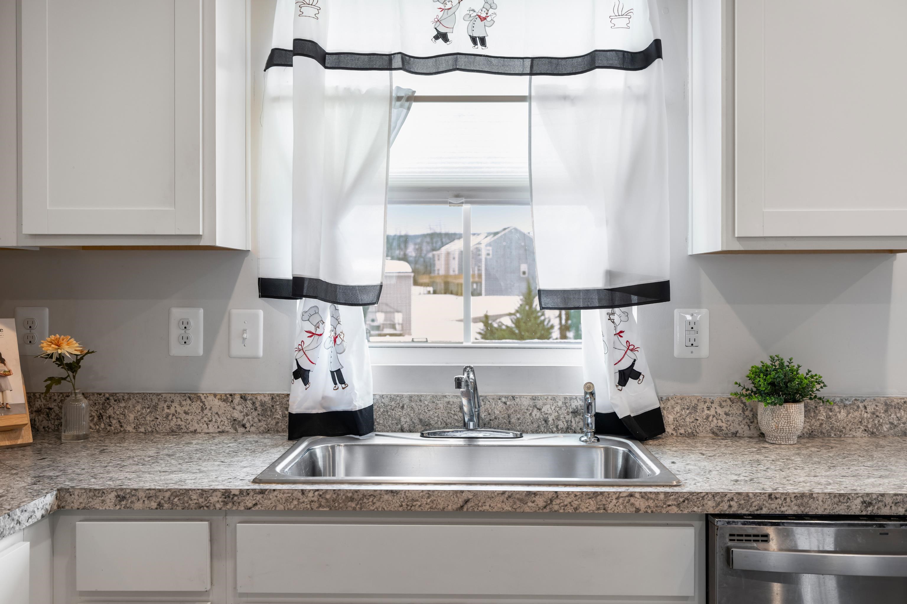 101 CROSSKEYS WAY, WAYNESBORO, Virginia 22980, 3 Bedrooms Bedrooms, ,1 BathroomBathrooms,Residential,101 CROSSKEYS WAY,673606 MLS # 673606