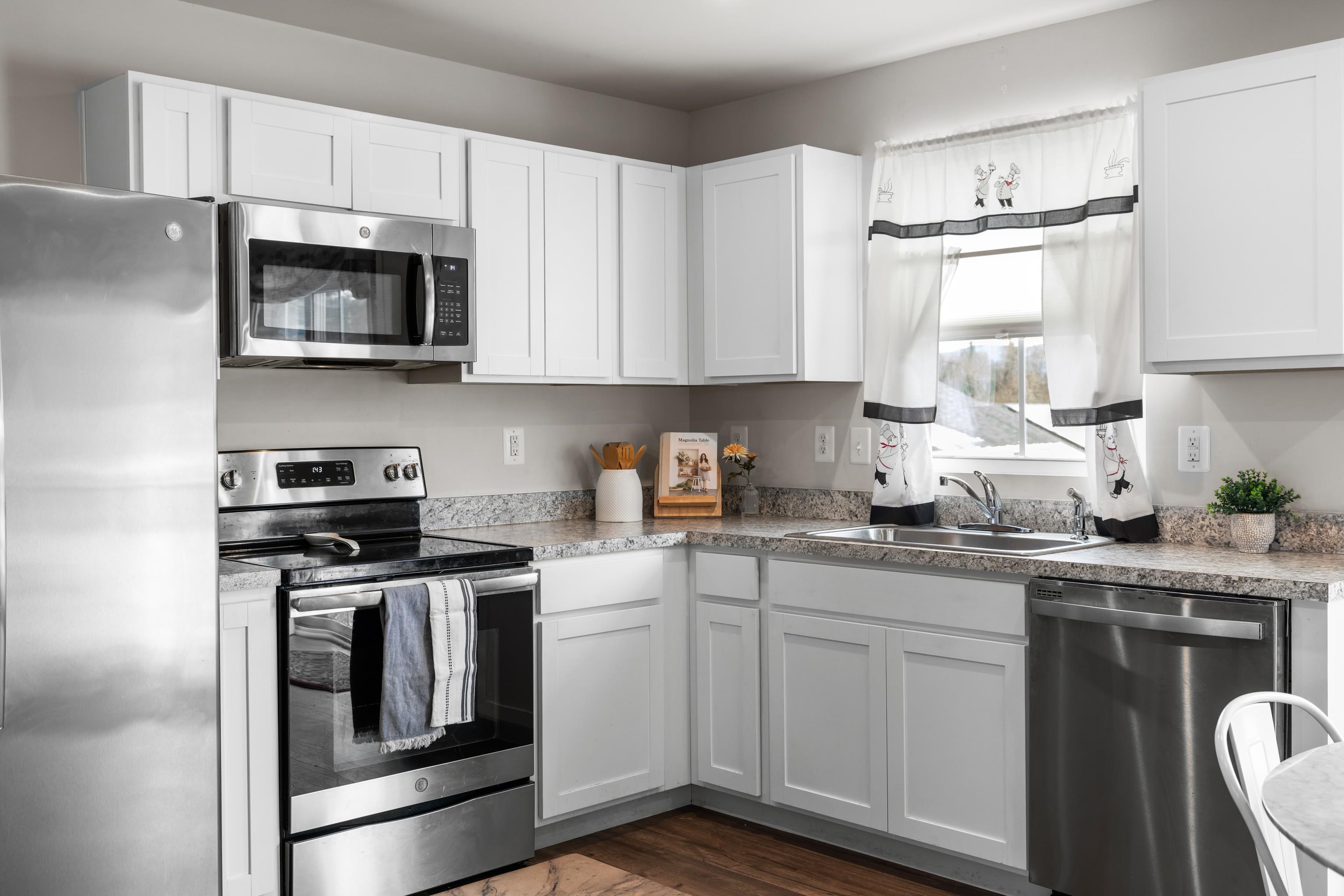 101 CROSSKEYS WAY, WAYNESBORO, Virginia 22980, 3 Bedrooms Bedrooms, ,1 BathroomBathrooms,Residential,101 CROSSKEYS WAY,673606 MLS # 673606