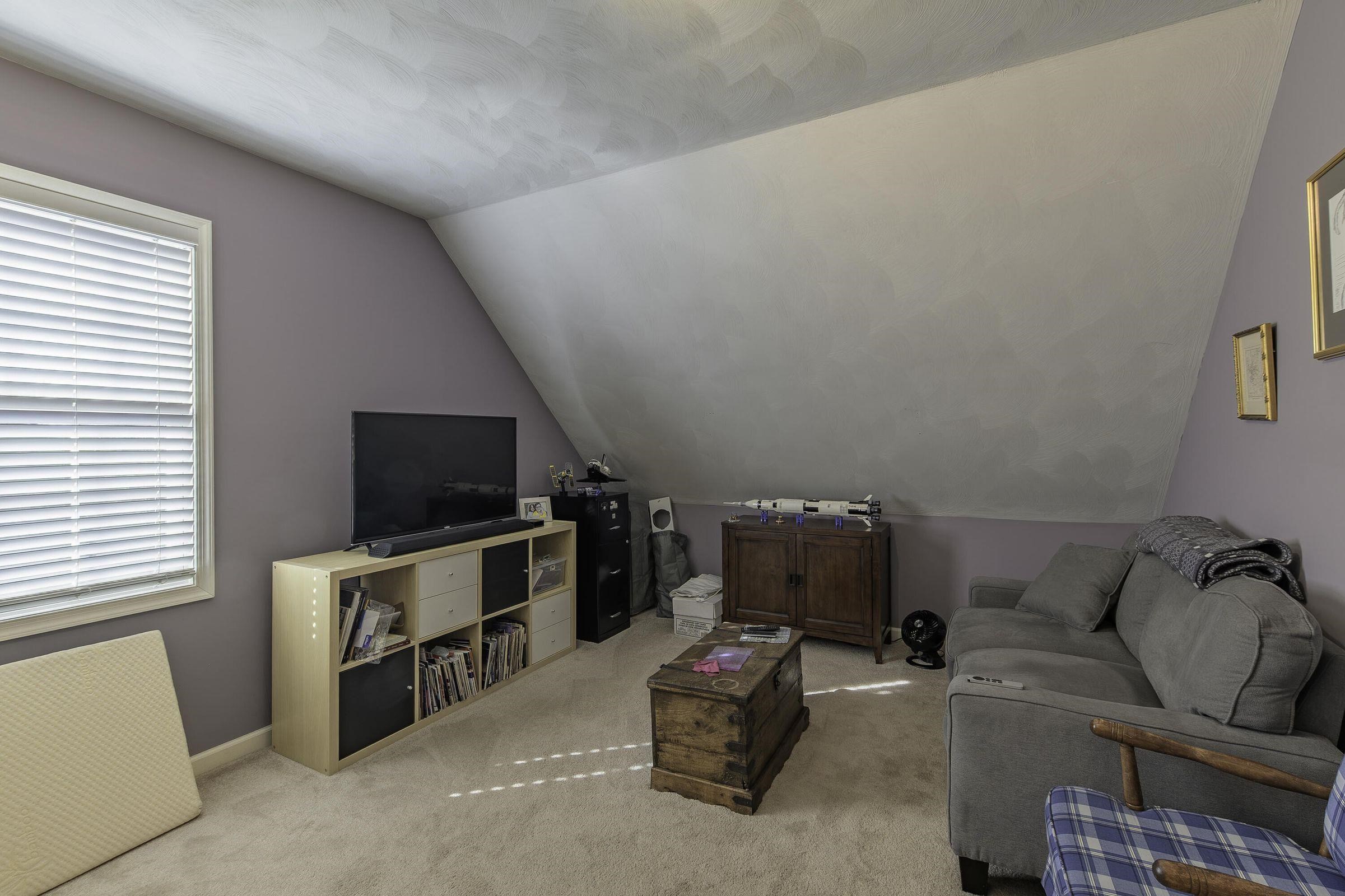 Office as part of Master Suite. Could be an exercise room, TV room. Office as part of Master Suite. Could be an exercise room, TV room.