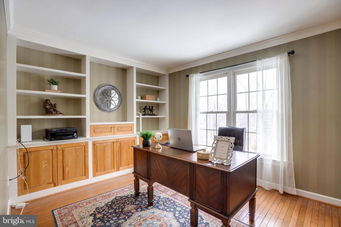 6185 SNOWHILL CT, CENTREVILLE, Virginia 20120, 5 Bedrooms Bedrooms, ,3 BathroomsBathrooms,Residential,For sale,6185 SNOWHILL CT,VAFX2287140 MLS # VAFX2287140