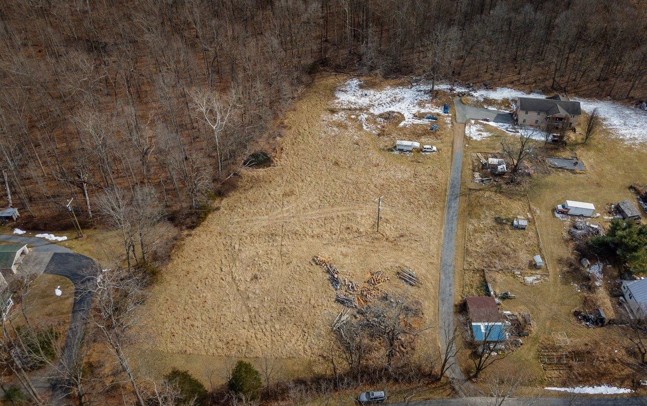 3950 HAPPY VALLEY RD, KEEZLETOWN, Virginia 22832, 3 Bedrooms Bedrooms, ,2 BathroomsBathrooms,Residential,3950 HAPPY VALLEY RD,673609 MLS # 673609