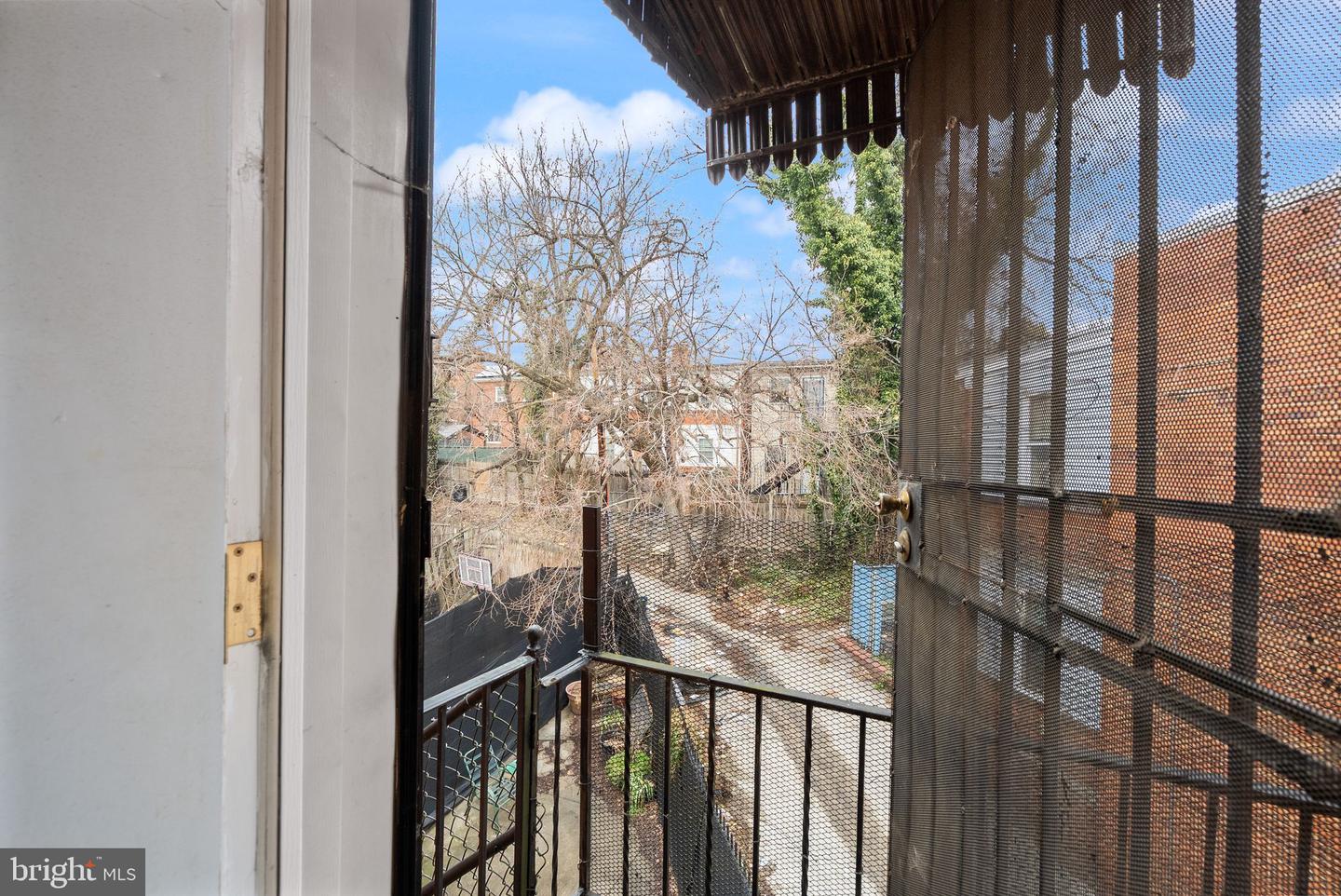 550 MALCOLM X AVE SE, WASHINGTON, District Of Columbia 20032, 3 Bedrooms Bedrooms, ,3 BathroomsBathrooms,Residential,For sale,550 MALCOLM X AVE SE,DCDC2244824 MLS # DCDC2244824 550 MALCOLM X AVE SE, WASHINGTON, District Of Columbia 20032, 3 Bedrooms Bedrooms, ,3 BathroomsBathrooms,Residential,For sale,550 MALCOLM X AVE SE,DCDC2244824 MLS # DCDC2244824