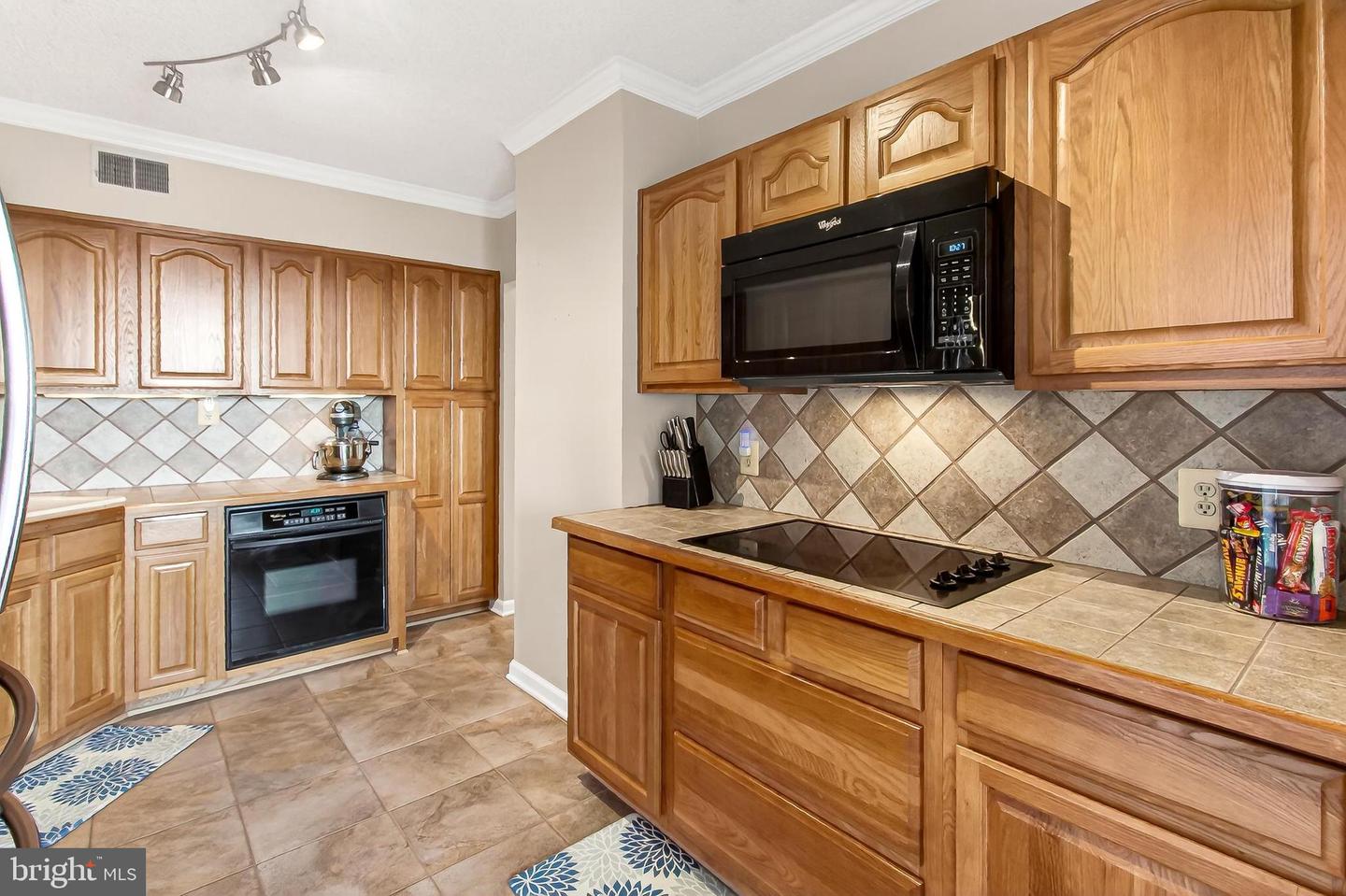 5500 HOLMES RUN PKWY #1507, ALEXANDRIA, Virginia 22304, 1 Bedroom Bedrooms, ,1 BathroomBathrooms,Residential,For sale,5500 HOLMES RUN PKWY #1507,VAAX2053864 MLS # VAAX2053864 5500 HOLMES RUN PKWY #1507, ALEXANDRIA, Virginia 22304, 1 Bedroom Bedrooms, ,1 BathroomBathrooms,Residential,For sale,5500 HOLMES RUN PKWY #1507,VAAX2053864 MLS # VAAX2053864