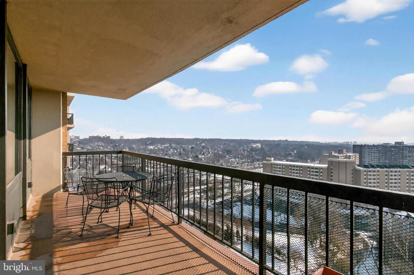 5500 HOLMES RUN PKWY #1507, ALEXANDRIA, Virginia 22304, 1 Bedroom Bedrooms, ,1 BathroomBathrooms,Residential,For sale,5500 HOLMES RUN PKWY #1507,VAAX2053864 MLS # VAAX2053864 5500 HOLMES RUN PKWY #1507, ALEXANDRIA, Virginia 22304, 1 Bedroom Bedrooms, ,1 BathroomBathrooms,Residential,For sale,5500 HOLMES RUN PKWY #1507,VAAX2053864 MLS # VAAX2053864