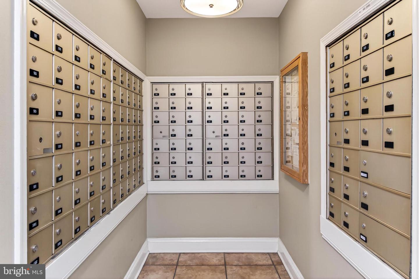 5500 HOLMES RUN PKWY #1507, ALEXANDRIA, Virginia 22304, 1 Bedroom Bedrooms, ,1 BathroomBathrooms,Residential,For sale,5500 HOLMES RUN PKWY #1507,VAAX2053864 MLS # VAAX2053864 5500 HOLMES RUN PKWY #1507, ALEXANDRIA, Virginia 22304, 1 Bedroom Bedrooms, ,1 BathroomBathrooms,Residential,For sale,5500 HOLMES RUN PKWY #1507,VAAX2053864 MLS # VAAX2053864